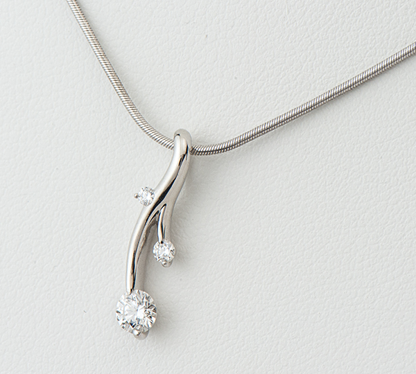 【最終価格】【60000円→36000円】0.28ctダイヤ プラチナネックレス ダイヤモンド計0.28ct プラチナ ネックレス【買取相場】｜買取相場